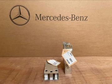 MERCEDES BUMPERBALK ABSORBER RECHTS / LINKS ORIGINEEL beschikbaar voor biedingen