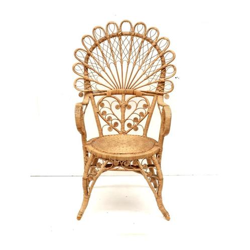 Vintage rotan pauwenstoel fauteuil gemaakt in de jaren '70., Huis en Inrichting, Barkrukken, Ophalen of Verzenden