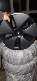 4 enjoliveurs Aerowheels 18’́ Tesla modèle 3, Autos : Pièces & Accessoires, Pneus & Jantes, 18 pouces