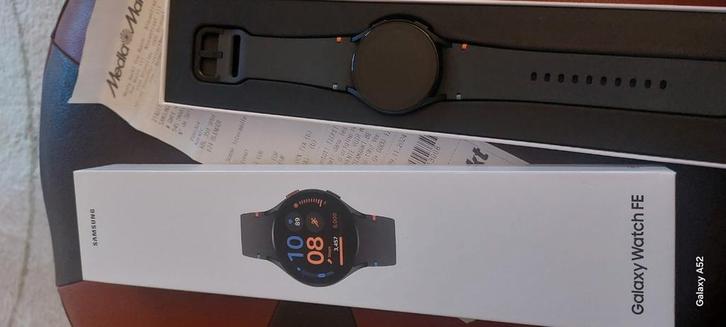 Samsung Galaxy Watch FE nouveau, Télécoms, Téléphonie mobile | Accessoires & Pièces, Comme neuf, Samsung