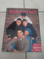 Backstreet Boys - Tear out photobook 1997, Boeken, Tijdschriften en Kranten, Ophalen of Verzenden, Gelezen