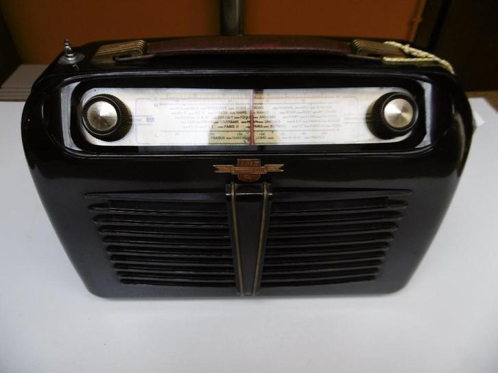 RADIO ANTIQUE LMT DE 1950 EN BAKELITE s ALLUME bon état, Antiquités & Art, Antiquités | TV & Hi-Fi, Envoi