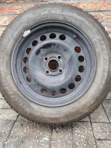 4 winterbanden op velg, Dunlop beschikbaar voor biedingen