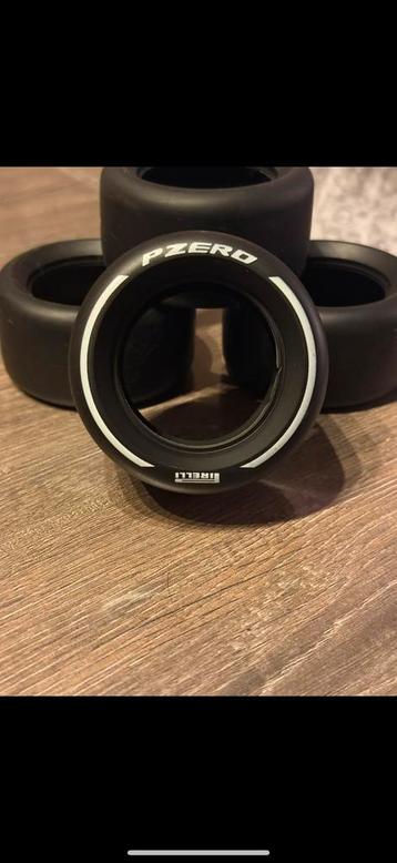 Pneus Pirelli F1., Enlèvement ou Envoi, Neuf, Briques en vrac, Lego