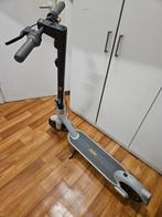 Ninebot g30, Fietsen en Brommers, Steps, Ophalen, Zo goed als nieuw