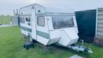 Chateau caravan te koop, Caravans en Kamperen, Caravans, Koelkast, 750 - 1000 kg, Particulier, 4 tot 5 meter