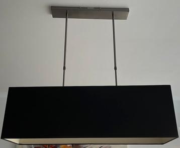 Lustre noir beschikbaar voor biedingen