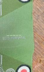 Alle militaire insignes uit de Tweede Wereldoorlog met capuc, Verzamelen, Verzenden