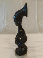 Afrikaanse sculptuur van donker hout, Antiek en Kunst, Ophalen