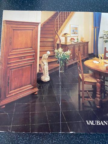 Armoire Ebeno modèle Vauban, Enlèvement, Utilisé, Chêne, Avec tiroir(s)