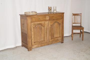 Buffet ancien en chêne clair français lourd L 136 H 99 P 49