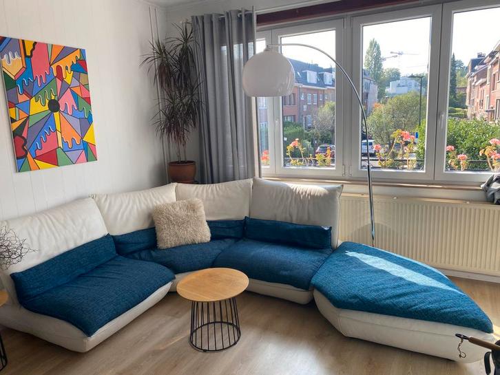 Woonkamer/bank - €450, Huis en Inrichting, Zetels | Zetels, Gebruikt, Hoekbank, Vierpersoons of meer, 250 tot 300 cm, 75 tot 100 cm