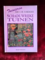 M. Moody - Schaduwrijke tuinen, Boeken, Ophalen of Verzenden, Zo goed als nieuw, M. Moody