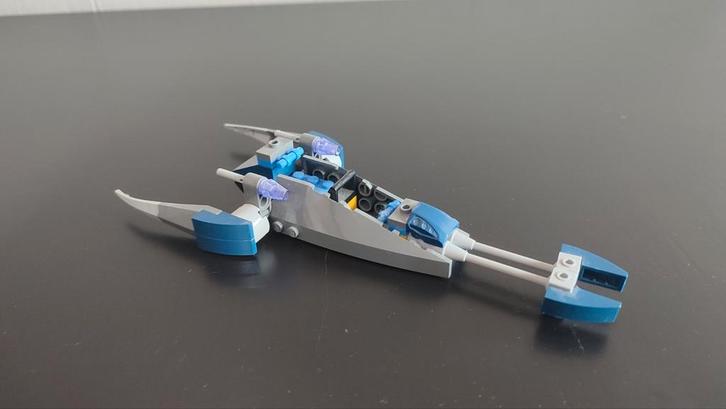 lego star wars assassin droids speeder 8015, Kinderen en Baby's, Speelgoed | Bouwstenen, Zo goed als nieuw, Ophalen of Verzenden
