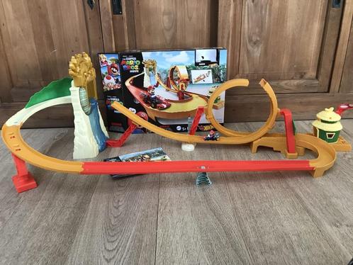 Hot Wheels Super Mario Bros Jungle Race -  racebaan 110 cm, Enfants & Bébés, Jouets | Circuits, Comme neuf, Circuit, Hot Wheels