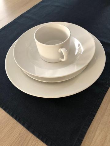 eet  koffie servies, Enlèvement