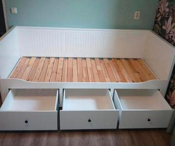 Ikea Hemnes Bedbank uitschuifbaar bed beschikbaar voor biedingen