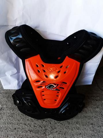 Ufo kinder Harnas Reactor 2 evolution 75 cm borstomtrek  beschikbaar voor biedingen