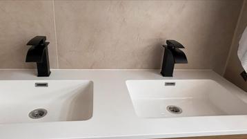 Waterkranen zwart 2 stuks, Doe-het-zelf en Bouw, Sanitair, Ophalen, Gebruikt, Kraan