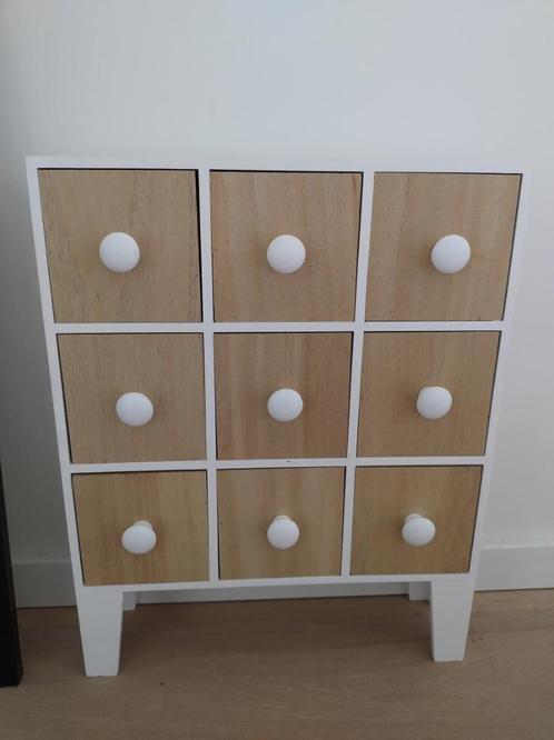 Houten vakkenkastje, Huis en Inrichting, Kasten | Wandmeubels, Zo goed als nieuw, Minder dan 100 cm, Minder dan 150 cm, Minder dan 25 cm