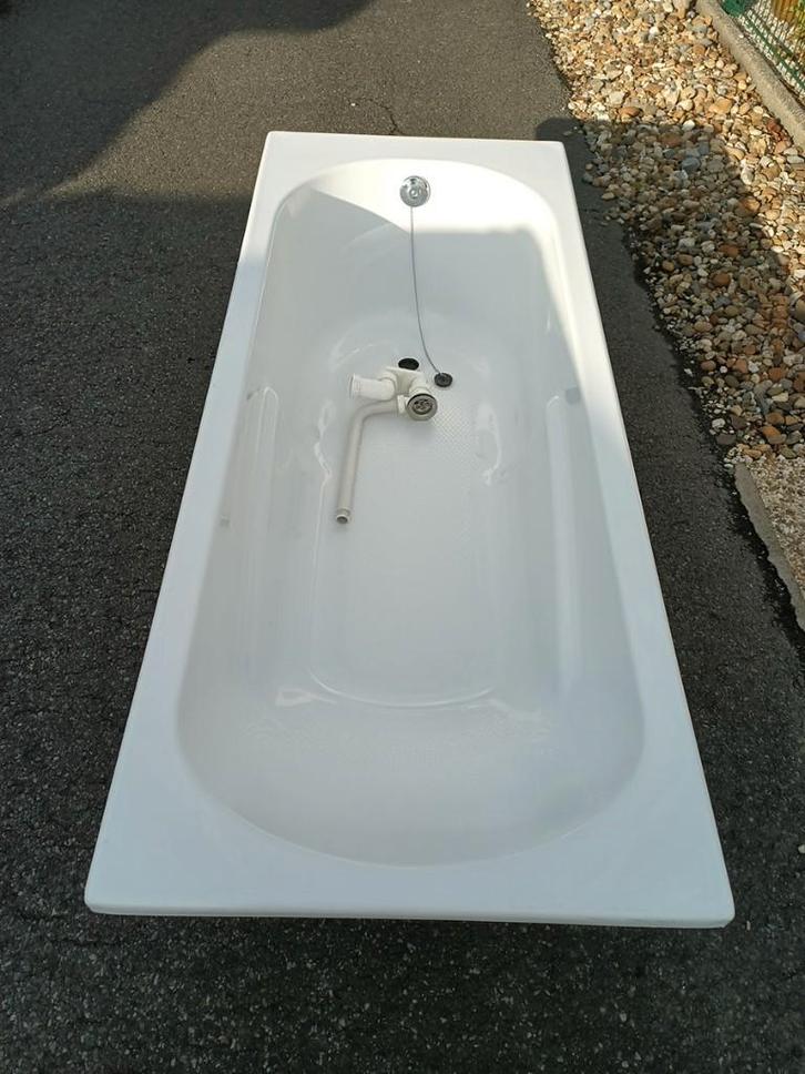 Acryl bad, Doe-het-zelf en Bouw, Sanitair, Zo goed als nieuw, Bad, Ophalen