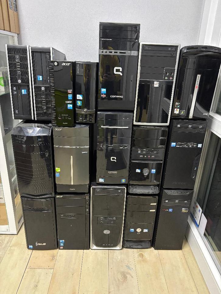 Lot d’ordinateurs de bureau en état de marche, Informatique & Logiciels, Ordinateurs de bureau, Utilisé, Enlèvement