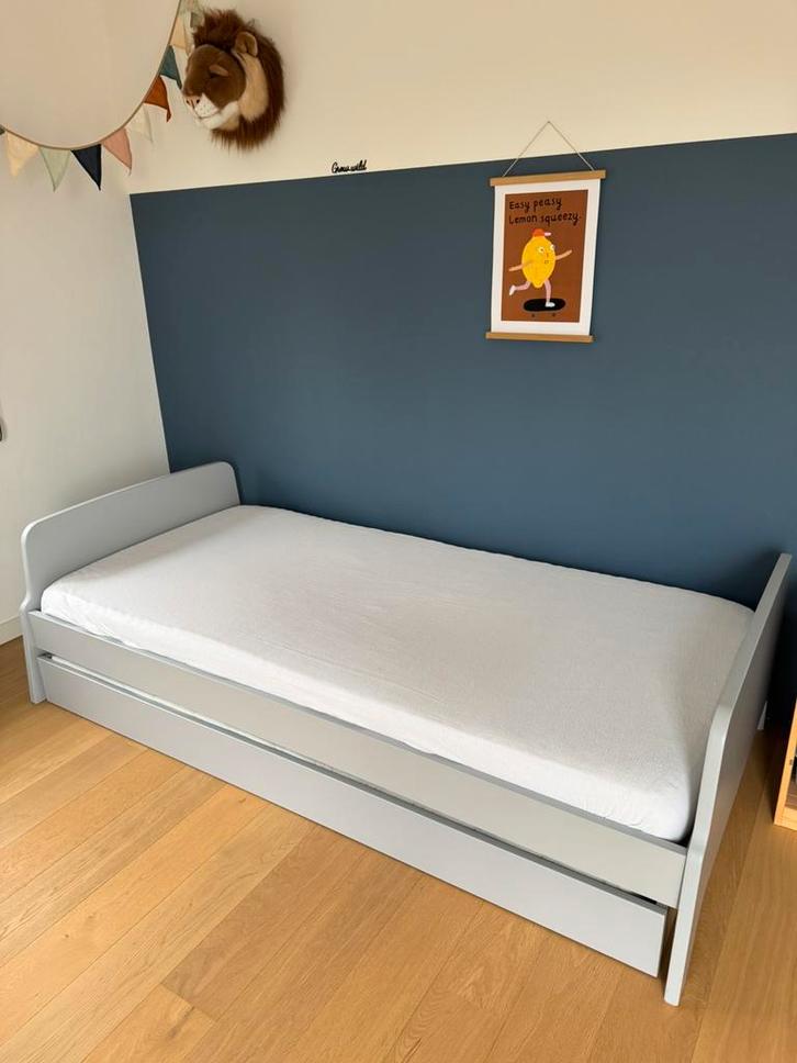 Kinderbed met lade, Huis en Inrichting, Slaapkamer | Bedden, Zo goed als nieuw, Eenpersoons, 100 cm, 200 cm, Grijs, Ophalen