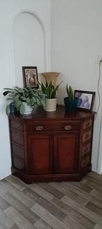 Mooie Heldense hoekkast, Ophalen