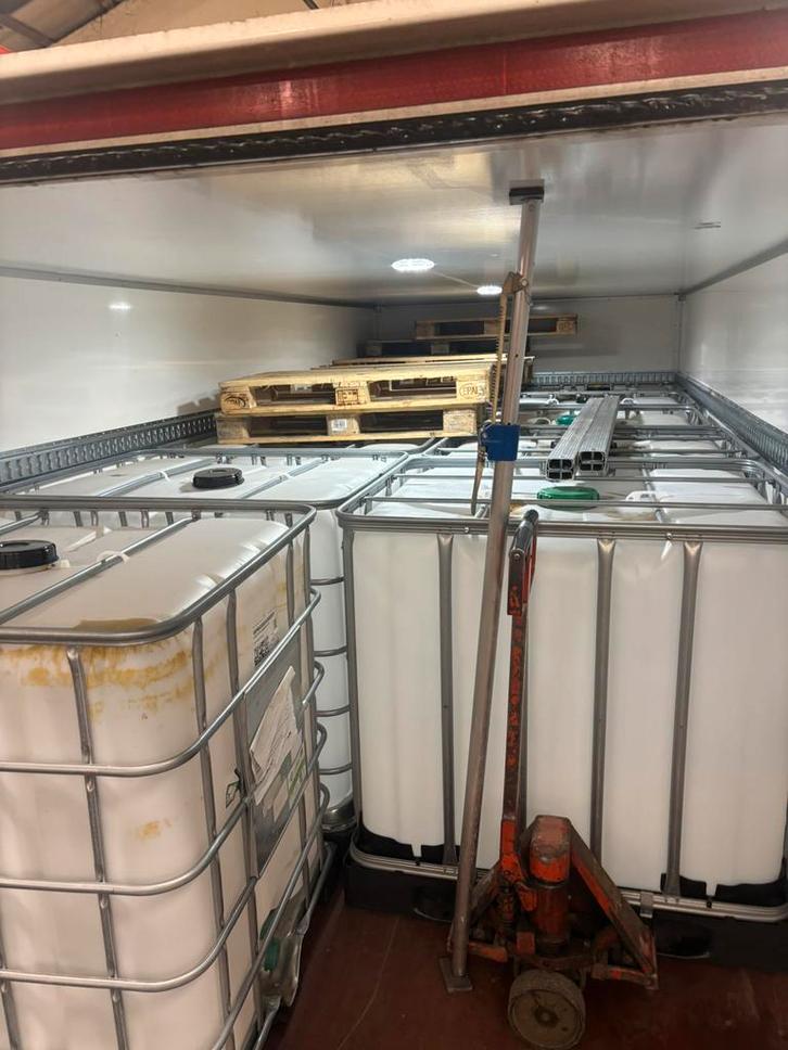 Ibc containers watervaten 1000 l, Tuin en Terras, Regentonnen, Zo goed als nieuw, Ophalen