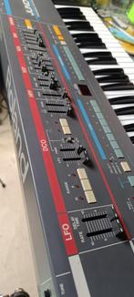 Roland Juno 106 synthesizer analog, 61 touches, Roland, Enlèvement, Utilisé