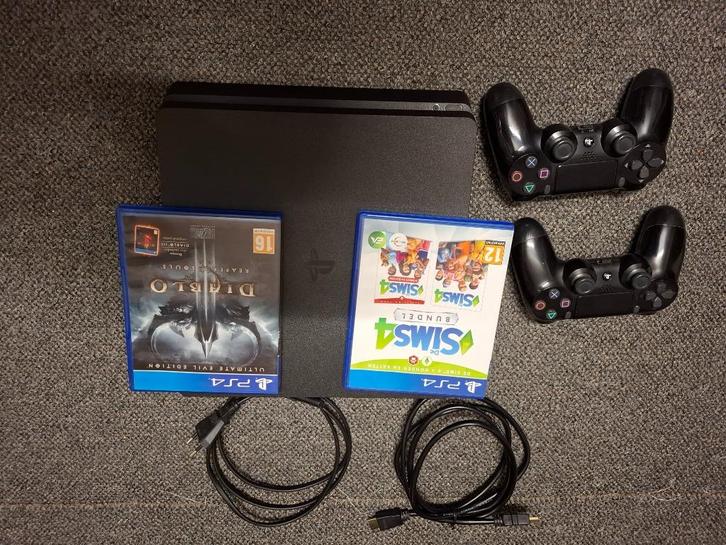 PS 4 Slim 500 GB met games, Games en Spelcomputers, Spelcomputers | Sony PlayStation 4, Zo goed als nieuw, Slim, 500 GB, Met 2 controllers