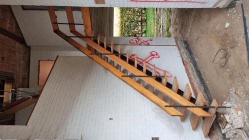 Trap met mooie staalconstructie, Doe-het-zelf en Bouw, Ladders en Trappen, Gebruikt, Trap, 2 tot 4 meter, Ophalen