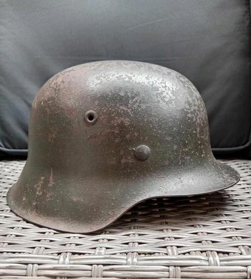Originele Duitse M42 helm met prachtige heer decal CKL64, Verzamelen, Militaria | Tweede Wereldoorlog, Landmacht, Helm of Baret