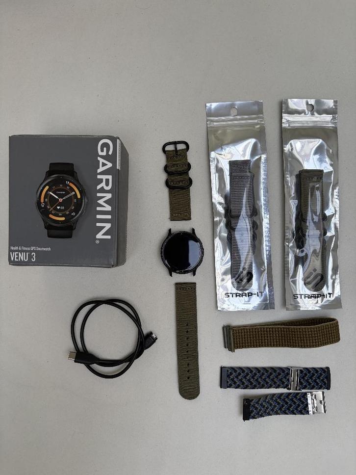 Garmin Venu 3, Handtassen en Accessoires, Sporthorloges, Zo goed als nieuw, Android, Zwart, Afstand, Calorieverbanding, Conditie