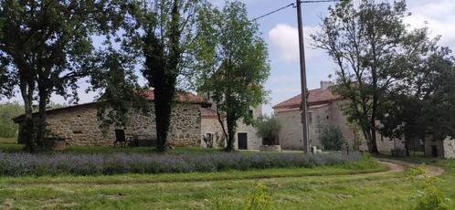 Zeer mooie set stenen gebouwen in Quercy Lot, Immo, Buitenland, Frankrijk, Woonhuis, Dorp
