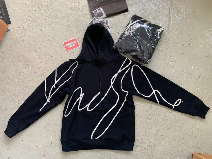 Unisex Hoodie Adele (in Munich), Kleding | Dames, Overige Dameskleding, Nieuw, Ophalen of Verzenden