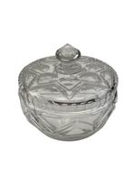 Bonbonnière en cristal – Non signée – Petit éclat au sommet