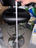 TE KOOP BUREAUSTOEL AANPASBAAR OM AAN HOGE TAFEL TE WERKEN, Ophalen, Zo goed als nieuw, Zwart, Bureaustoel