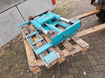 Faber / Wifo Kistenkantelaar, Fem 2 Met zijarm beschikbaar voor biedingen