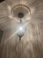 Marokaanse hanglamp, Enlèvement