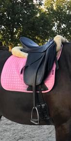 Dressuurzadel DT Saddlery, Dieren en Toebehoren, Ophalen, Gebruikt, Dressuur