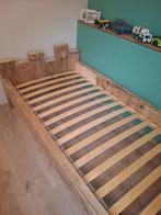 Bed, Huis en Inrichting, Slaapkamer | Bedden, Ophalen, Zo goed als nieuw, Eenpersoons, Hout