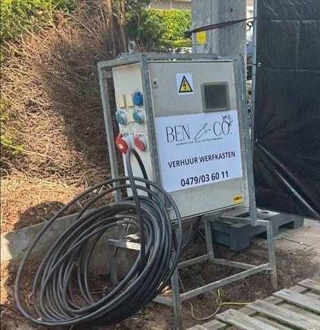 TE HUUR WERFKAST 32/63A, Doe-het-zelf en Bouw, Elektriciteit en Kabels, Zo goed als nieuw, Ophalen
