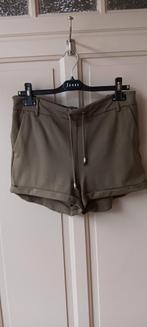 Khakie schort van Vila, Kleding | Dames, Broeken en Pantalons, Overige kleuren, Vila, Maat 42/44 (L), Ophalen of Verzenden