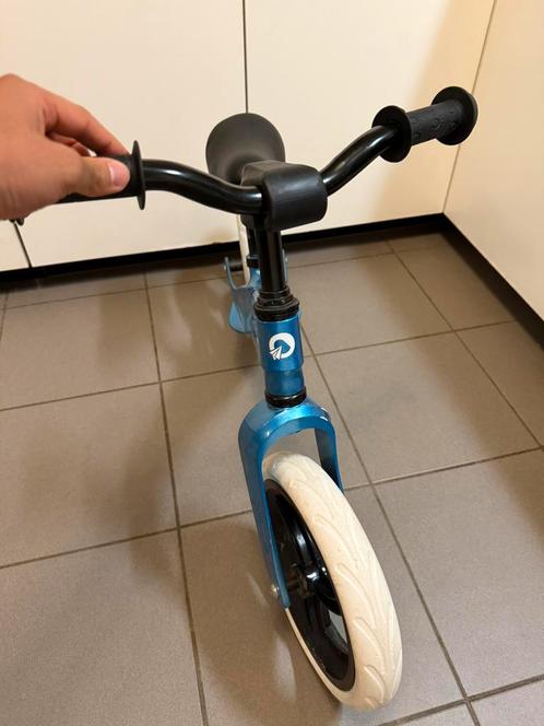 LIONELO BART SKY BLUE LOOPFIETS, Fietsen en Brommers, Fietsen | Jongens, Ophalen