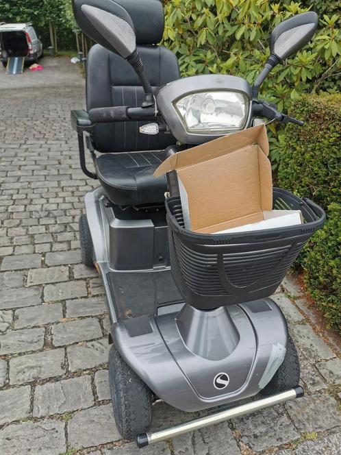 Sterke en stabiele 4wiel luxueuze scootmobiel Merk: Sterling, Diversen, Rolstoelen, Zo goed als nieuw, Inklapbaar, Ophalen of Verzenden