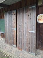 2 houten deuren /poorten met scharnieren en grendels, Tuin en Terras, Schuttingen, Ophalen