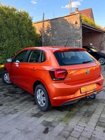 VOLKSWAGEN POLO 2018/Carplay disponible aux enchères