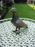statue d un pigeon en fonte pat bronze , statue animalière, Jardin & Terrasse, Animal, Enlèvement ou Envoi, Métal, Neuf