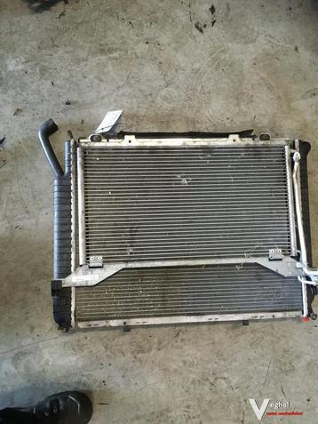 mercedes w210 '99 radiateur met aircocondensor 2.0 cdi beschikbaar voor biedingen